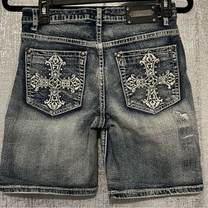 TruLuxe Whitewash Denim Jean Shorts,  size 26/2 NWT
